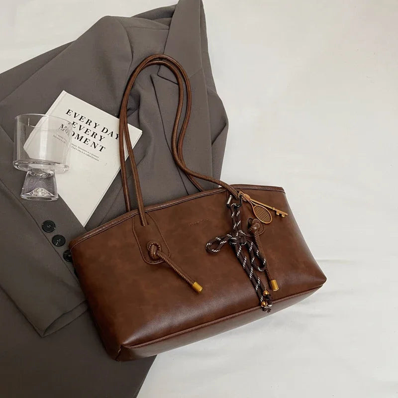 Article comforme à l'image, créez votre style en choisissant votre taille, couleur pour une satifaction parfaite!