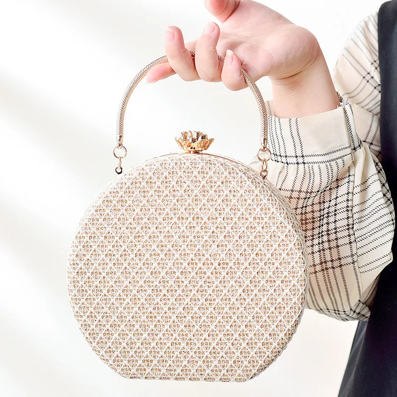 Article comforme à l'image, créez votre style en choisissant votre taille, couleur pour une satifaction parfaite!