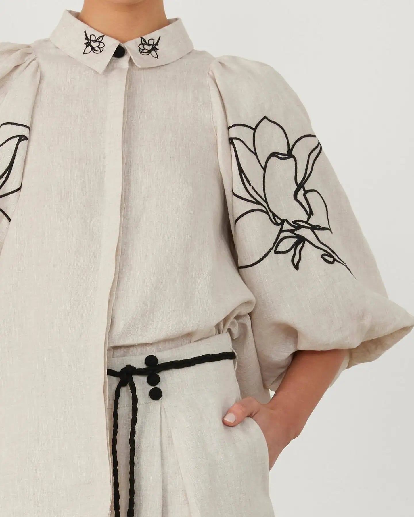 Article comforme à l'image, créez votre style en choisissant votre taille, couleur pour une satifaction parfaite!