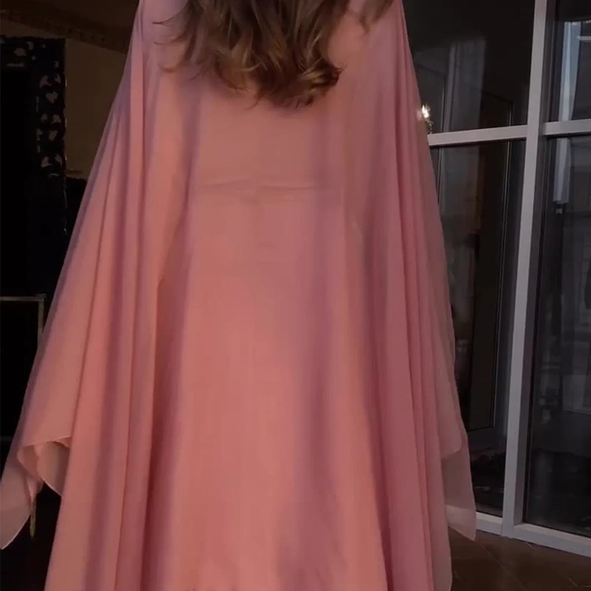 Article comforme à l'image, créez votre style en choisissant votre taille, couleur pour une satifaction parfaite!
