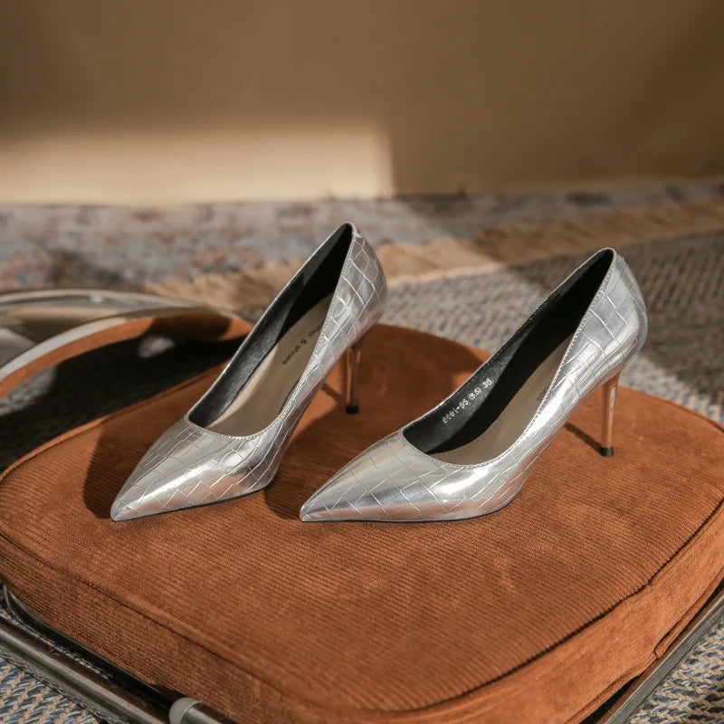 Article comforme à l'image, créez votre style en choisissant votre taille, couleur pour une satifaction parfaite!