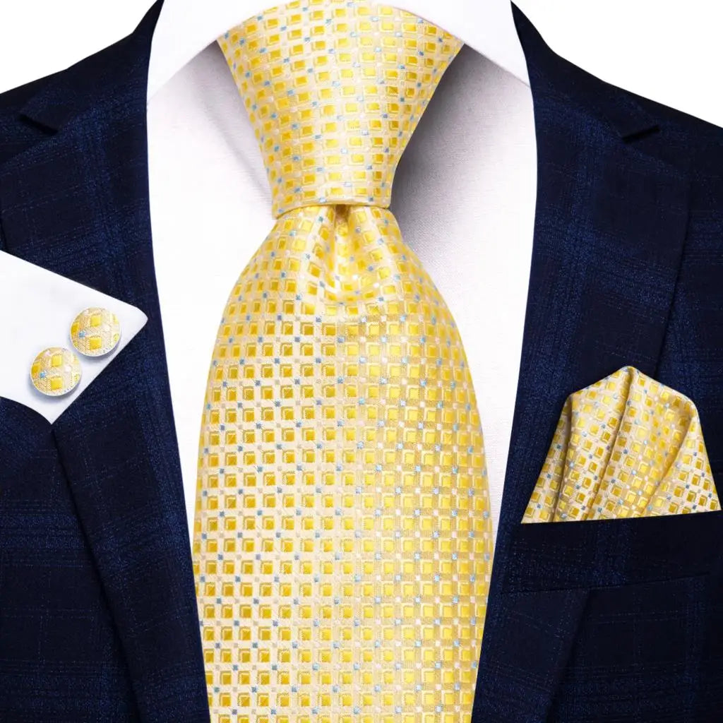 Article comforme à l'image, créez votre style en choisissant votre taille, couleur pour une satifaction parfaite!