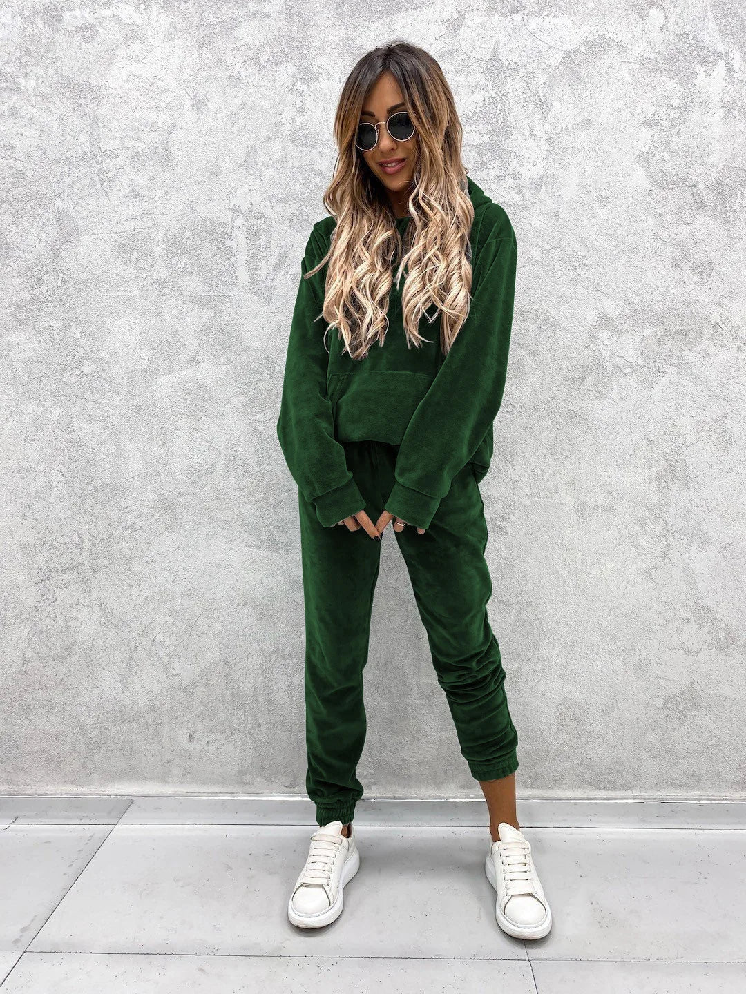 Article comforme à l'image, créez votre style en choisissant votre taille, couleur pour une satifaction parfaite!