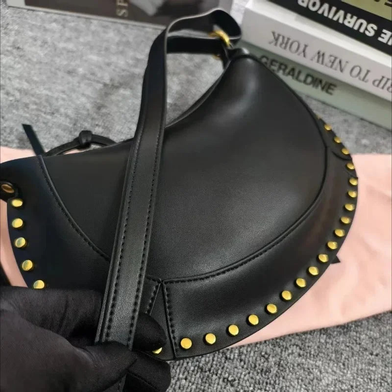 Article comforme à l'image, créez votre style en choisissant votre taille, couleur pour une satifaction parfaite!