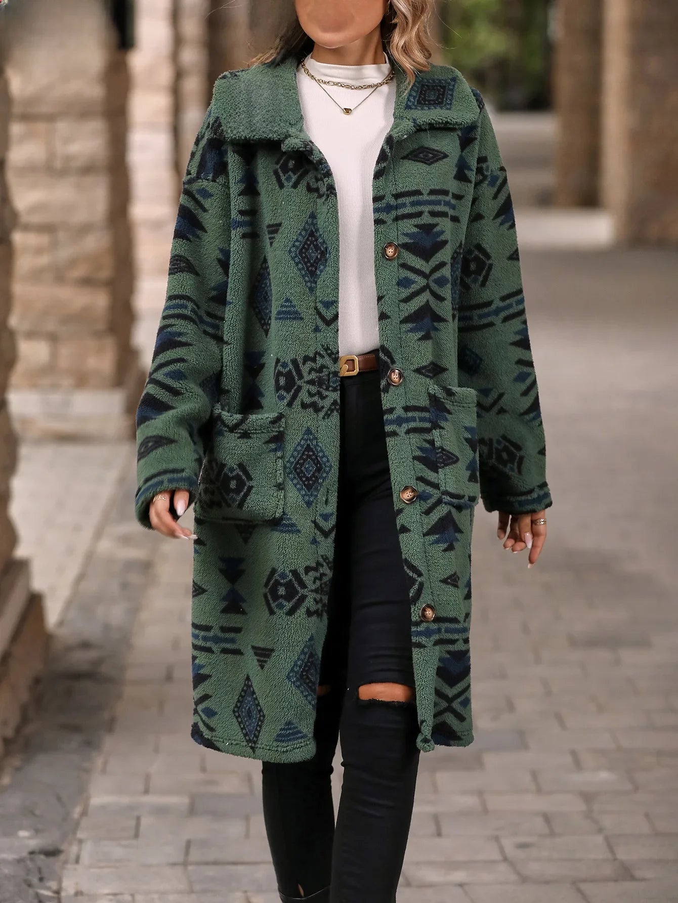 Article comforme à l'image, créez votre style en choisissant votre taille, couleur pour une satifaction parfaite!