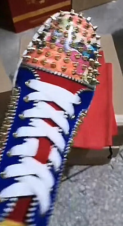 Article comforme à l'image, créez votre style en choisissant votre taille, couleur pour une satifaction parfaite!