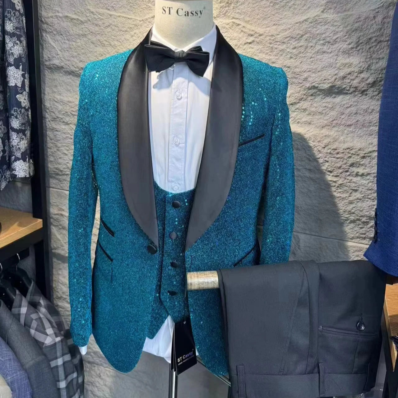 Article comforme à l'image, créez votre style en choisissant votre taille, couleur pour une satifaction parfaite!