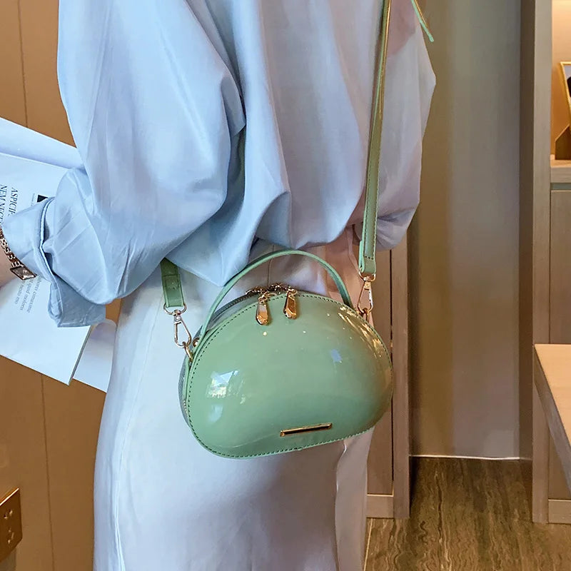 Article comforme à l'image, créez votre style en choisissant votre taille, couleur pour une satifaction parfaite!