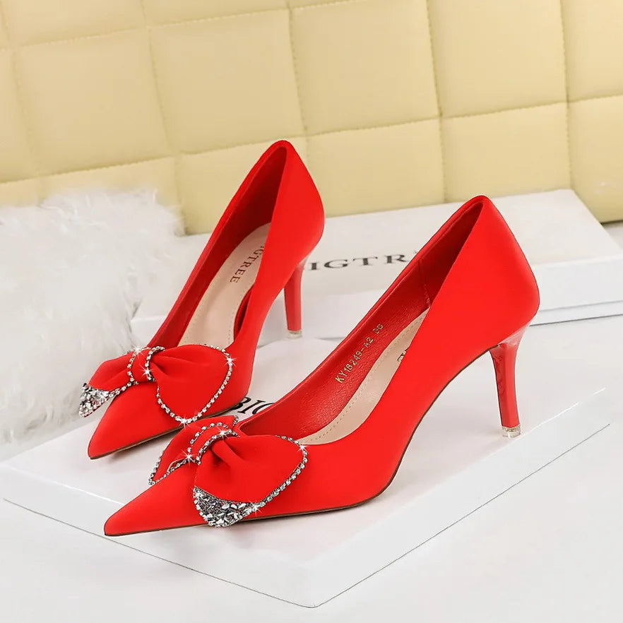 Article comforme à l'image, créez votre style en choisissant votre taille, couleur pour une satifaction parfaite!