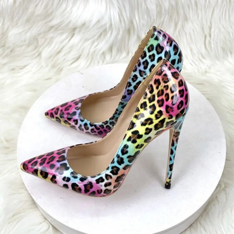 Article comforme à l'image, créez votre style en choisissant votre taille, couleur pour une satifaction parfaite!