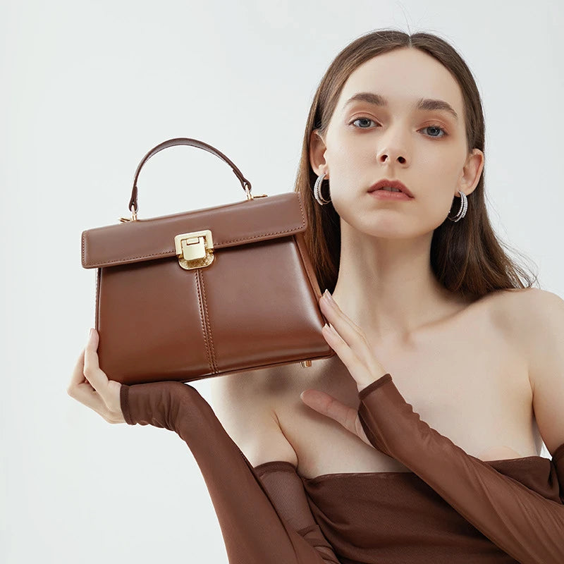 Article comforme à l'image, créez votre style en choisissant votre taille, couleur pour une satifaction parfaite!