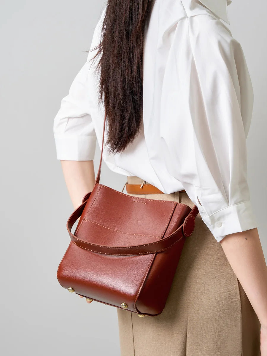 Article comforme à l'image, créez votre style en choisissant votre taille, couleur pour une satifaction parfaite!