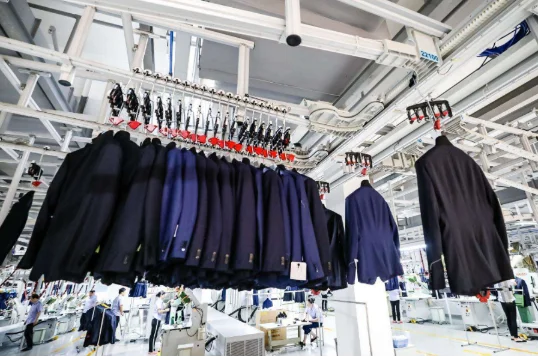 Article comforme à l'image, créez votre style en choisissant votre taille, couleur pour une satifaction parfaite!