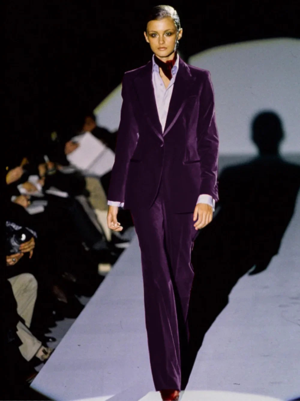 Article comforme à l'image, créez votre style en choisissant votre taille, couleur pour une satifaction parfaite!