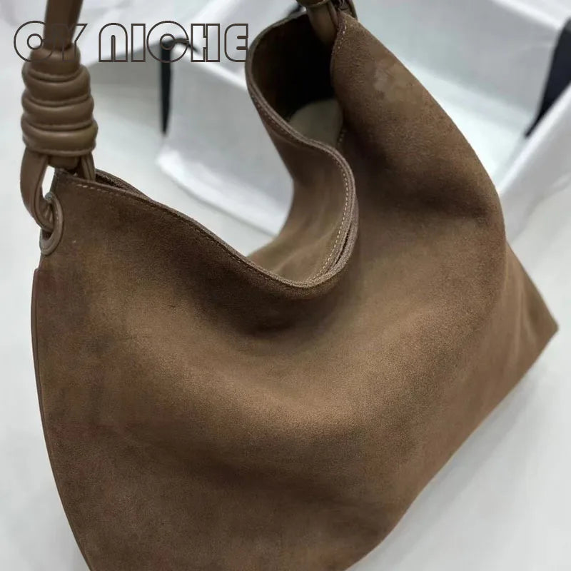 Article comforme à l'image, créez votre style en choisissant votre taille, couleur pour une satifaction parfaite!