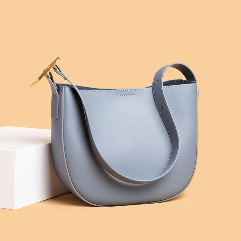 Article comforme à l'image, créez votre style en choisissant votre taille, couleur pour une satifaction parfaite!