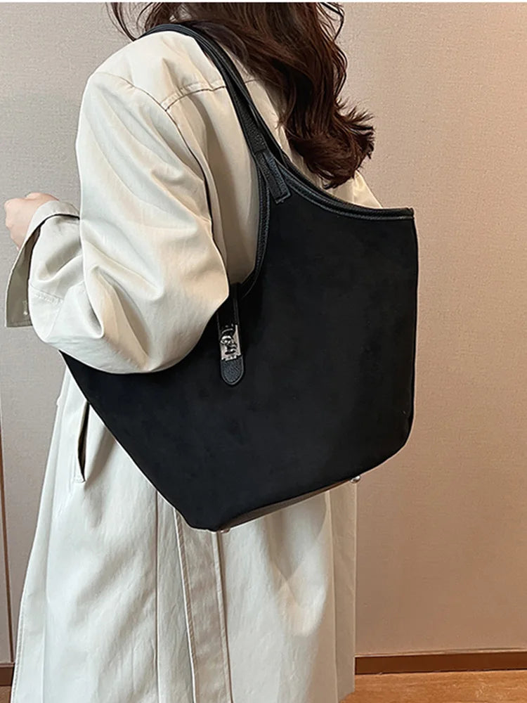 Article comforme à l'image, créez votre style en choisissant votre taille, couleur pour une satifaction parfaite!