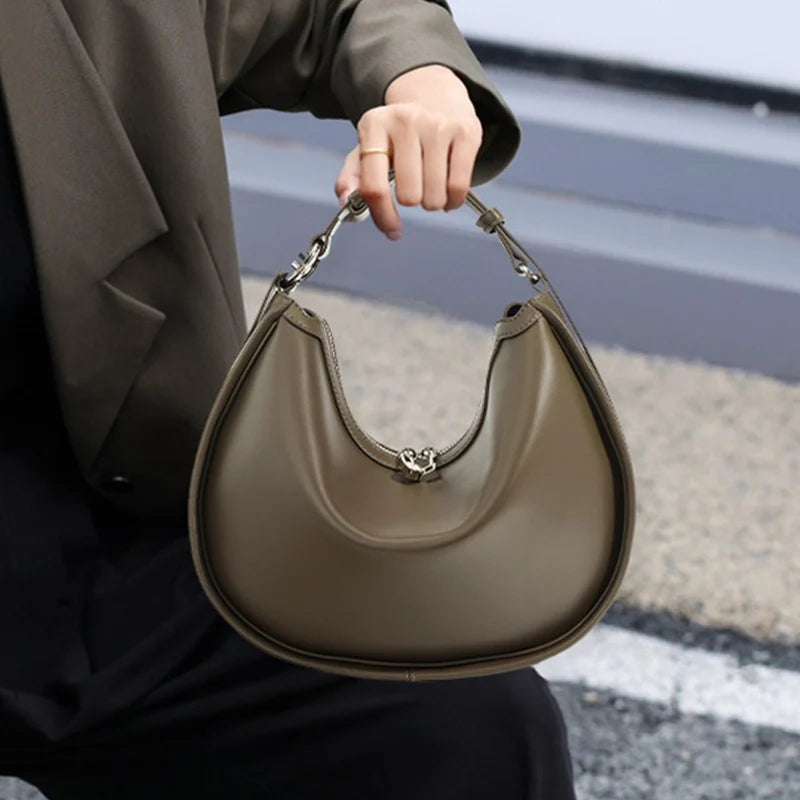Article comforme à l'image, créez votre style en choisissant votre taille, couleur pour une satifaction parfaite!