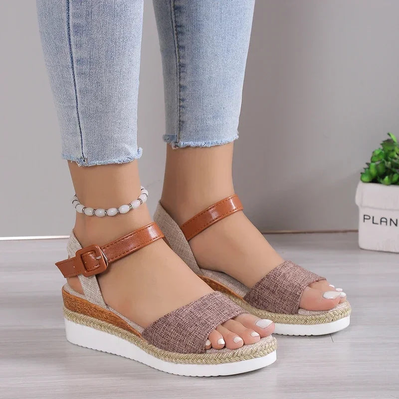 Article comforme à l'image, créez votre style en choisissant votre taille, couleur pour une satifaction parfaite!