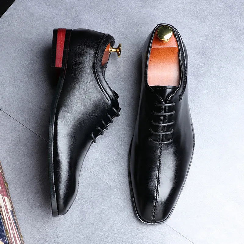 Chaussures d'affaires classiques en cuir microfibre pour hommes, bout carré à lacets