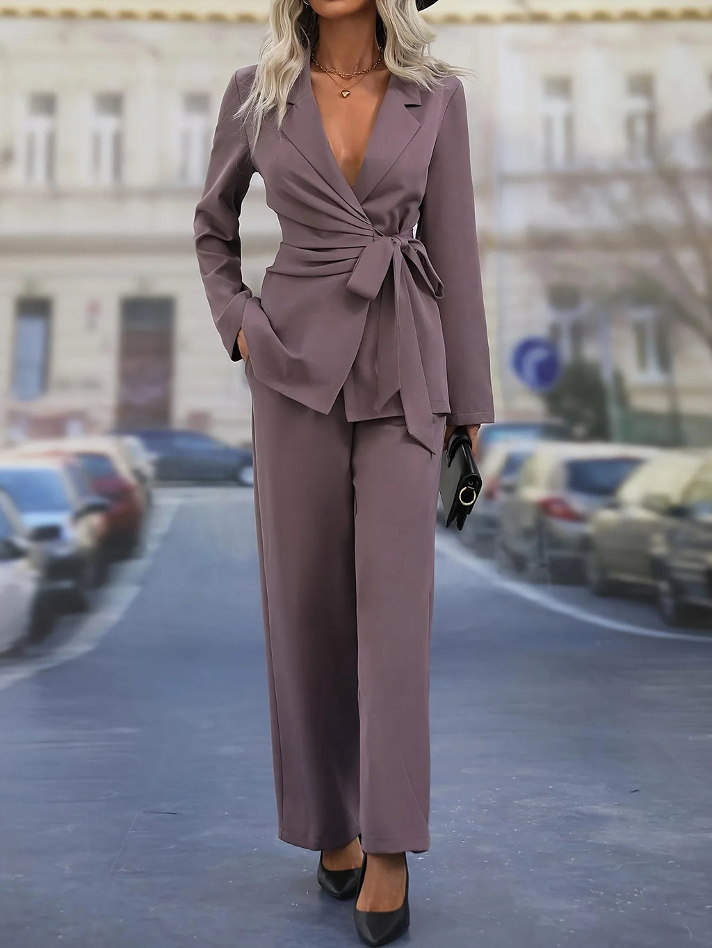 Article comforme à l'image, créez votre style en choisissant votre taille, couleur pour une satifaction parfaite!