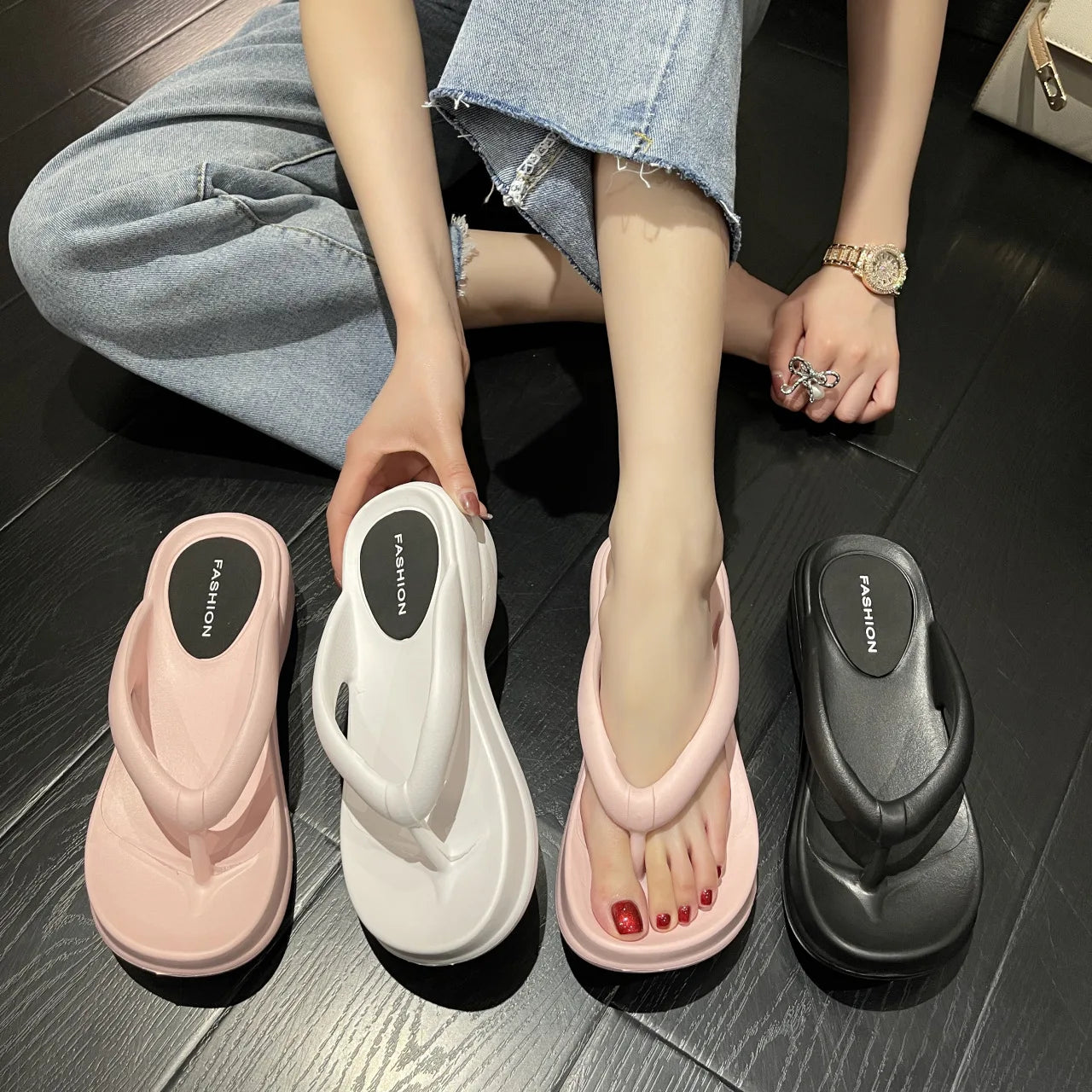 Article comforme à l'image, créez votre style en choisissant votre taille, couleur pour une satifaction parfaite!