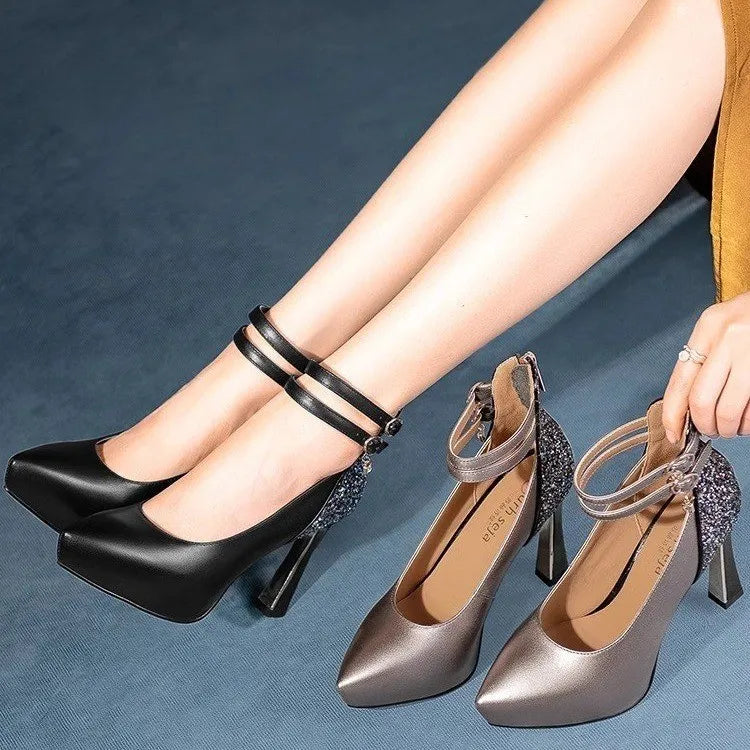 Article comforme à l'image, créez votre style en choisissant votre taille, couleur pour une satifaction parfaite!