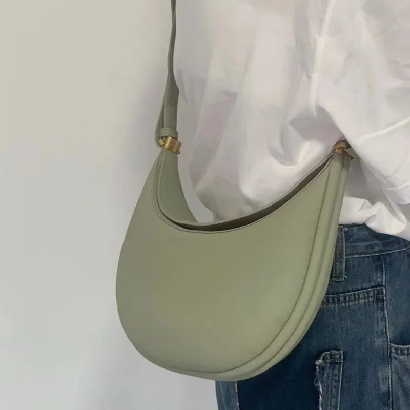 Article comforme à l'image, créez votre style en choisissant votre taille, couleur pour une satifaction parfaite!