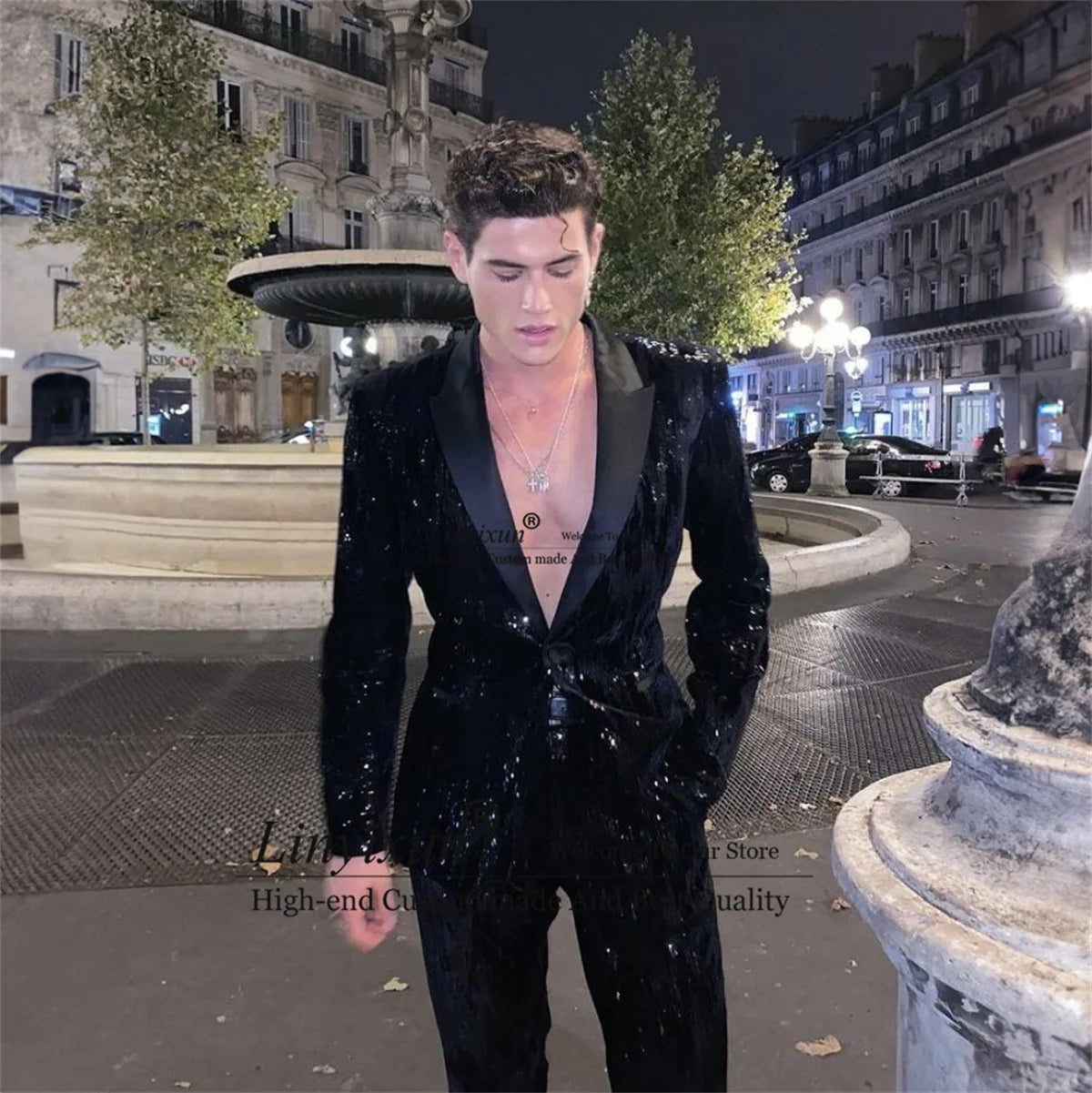 Article comforme à l'image, créez votre style en choisissant votre taille, couleur pour une satifaction parfaite!