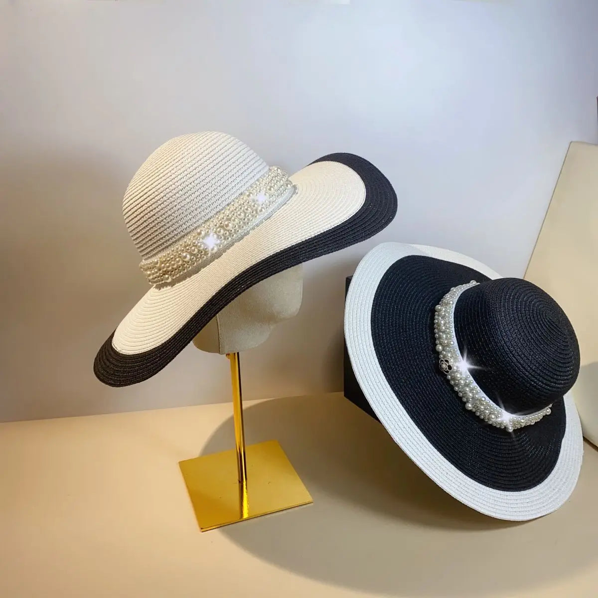 Article comforme à l'image, créez votre style en choisissant votre taille, couleur pour une satifaction parfaite!