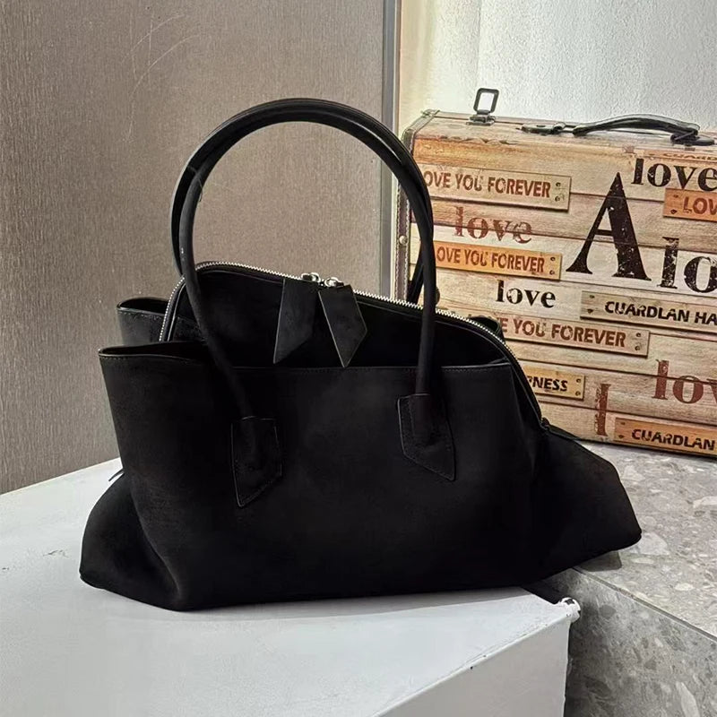 Article comforme à l'image, créez votre style en choisissant votre taille, couleur pour une satifaction parfaite!