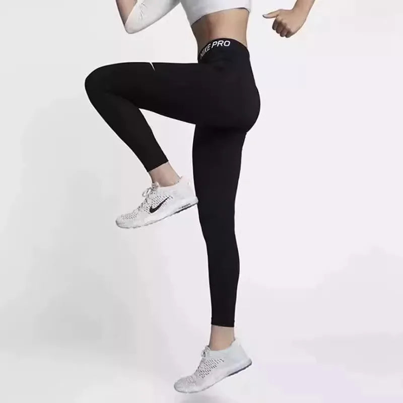 Article comforme à l'image, créez votre style en choisissant votre taille, couleur pour une satifaction parfaite!