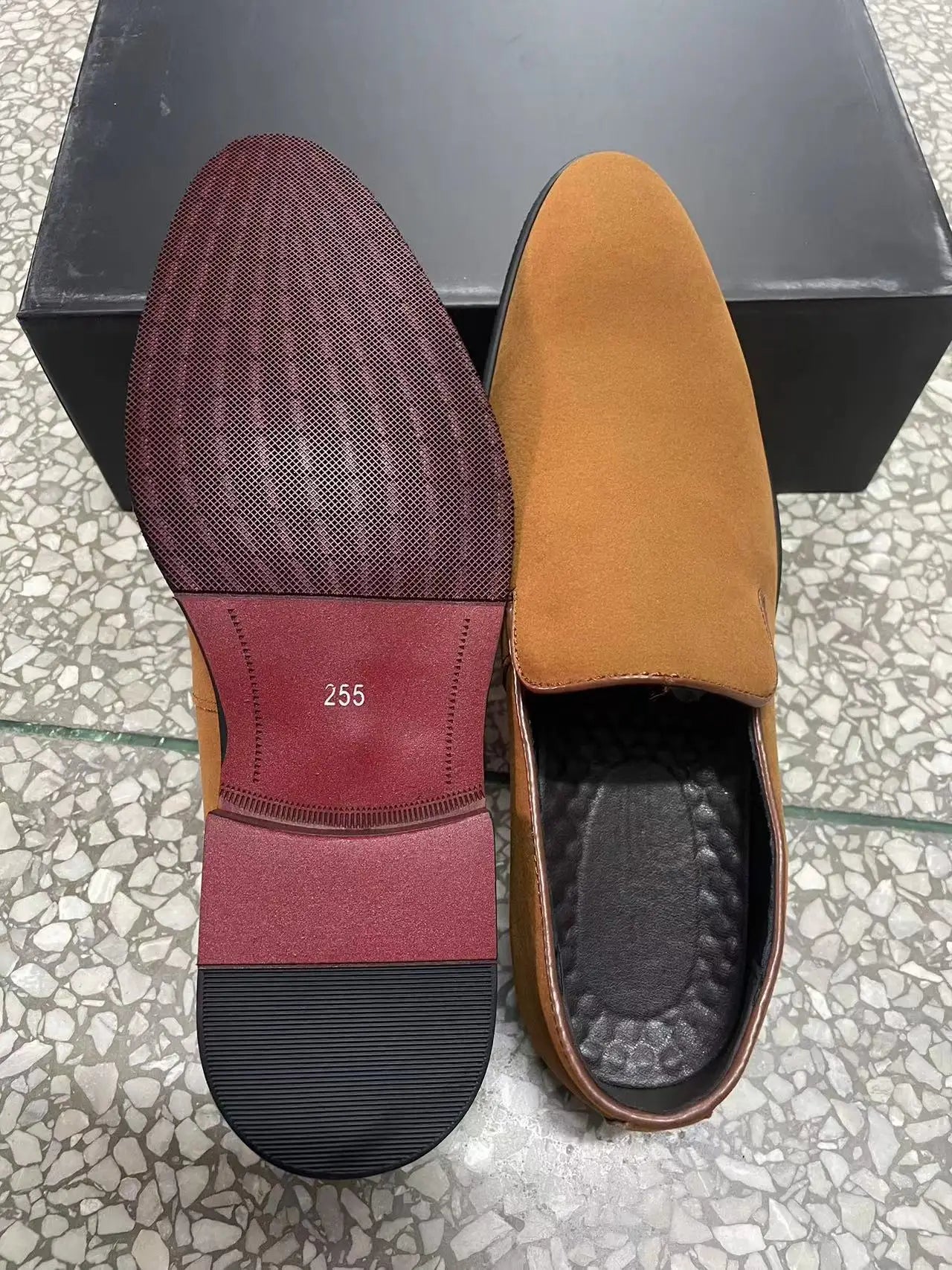 Article comforme à l'image, créez votre style en choisissant votre taille, couleur pour une satifaction parfaite!