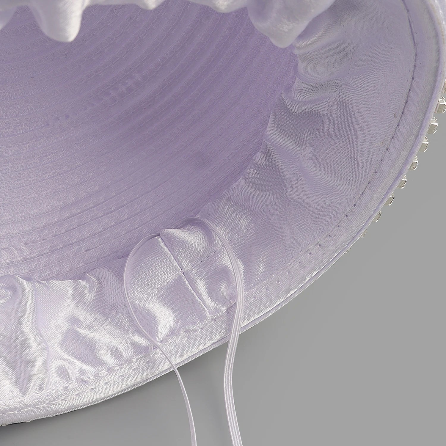 Article comforme à l'image, créez votre style en choisissant votre taille, couleur pour une satifaction parfaite!