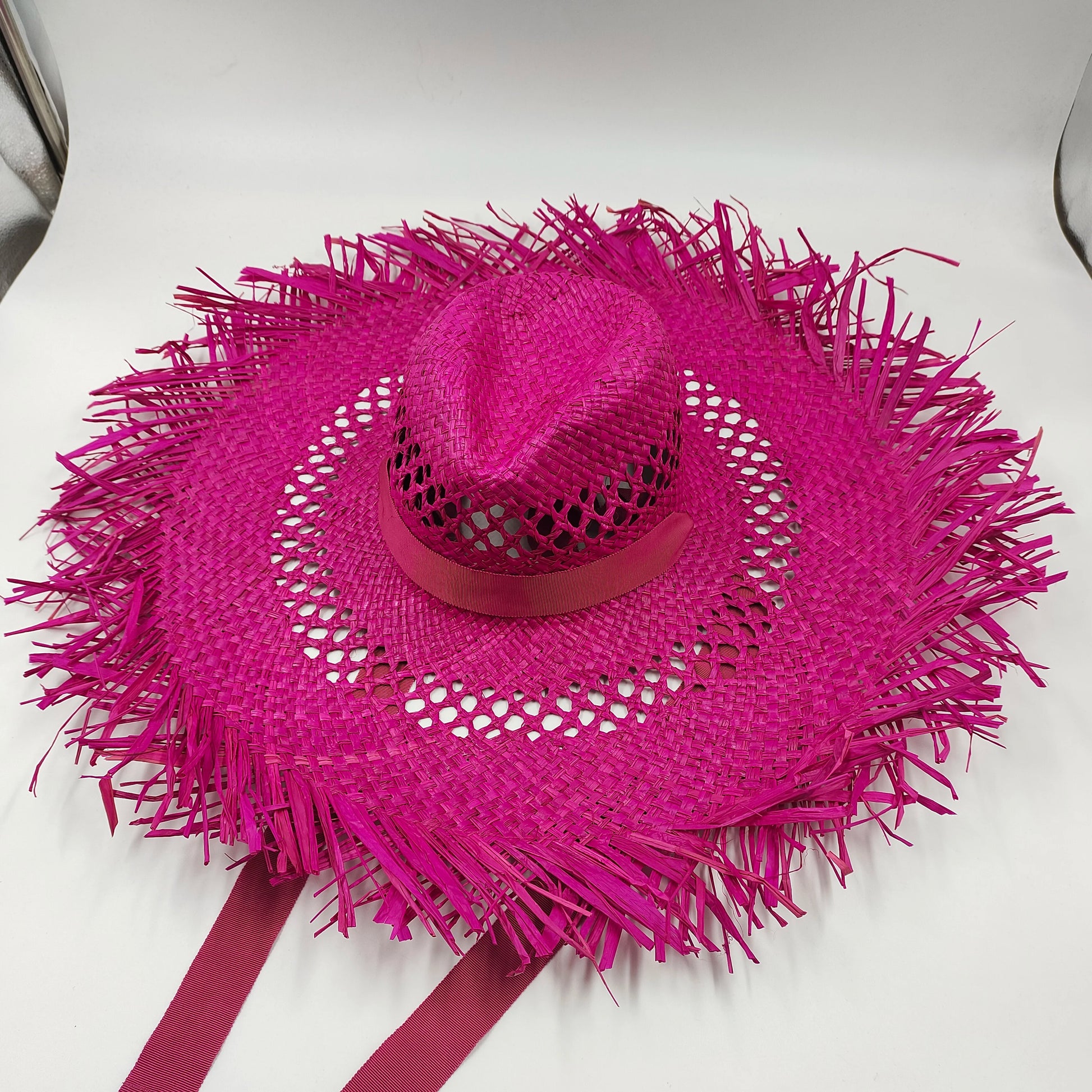 Article comforme à l'image, créez votre style en choisissant votre taille, couleur pour une satifaction parfaite!