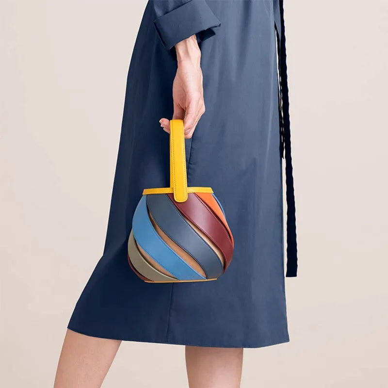 Article comforme à l'image, créez votre style en choisissant votre taille, couleur pour une satifaction parfaite!