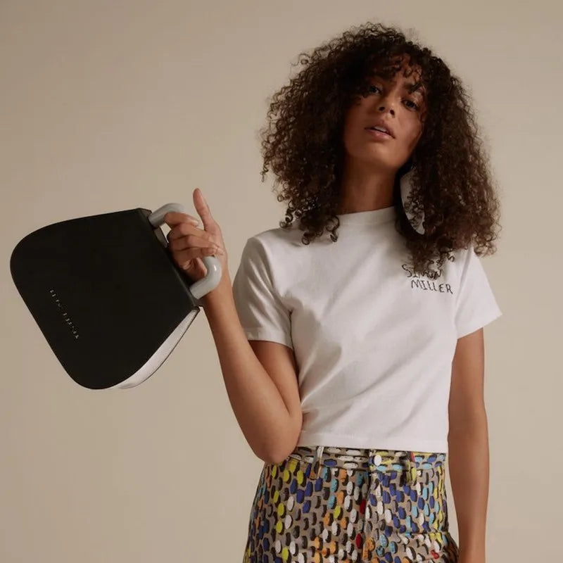 Article comforme à l'image, créez votre style en choisissant votre taille, couleur pour une satifaction parfaite!