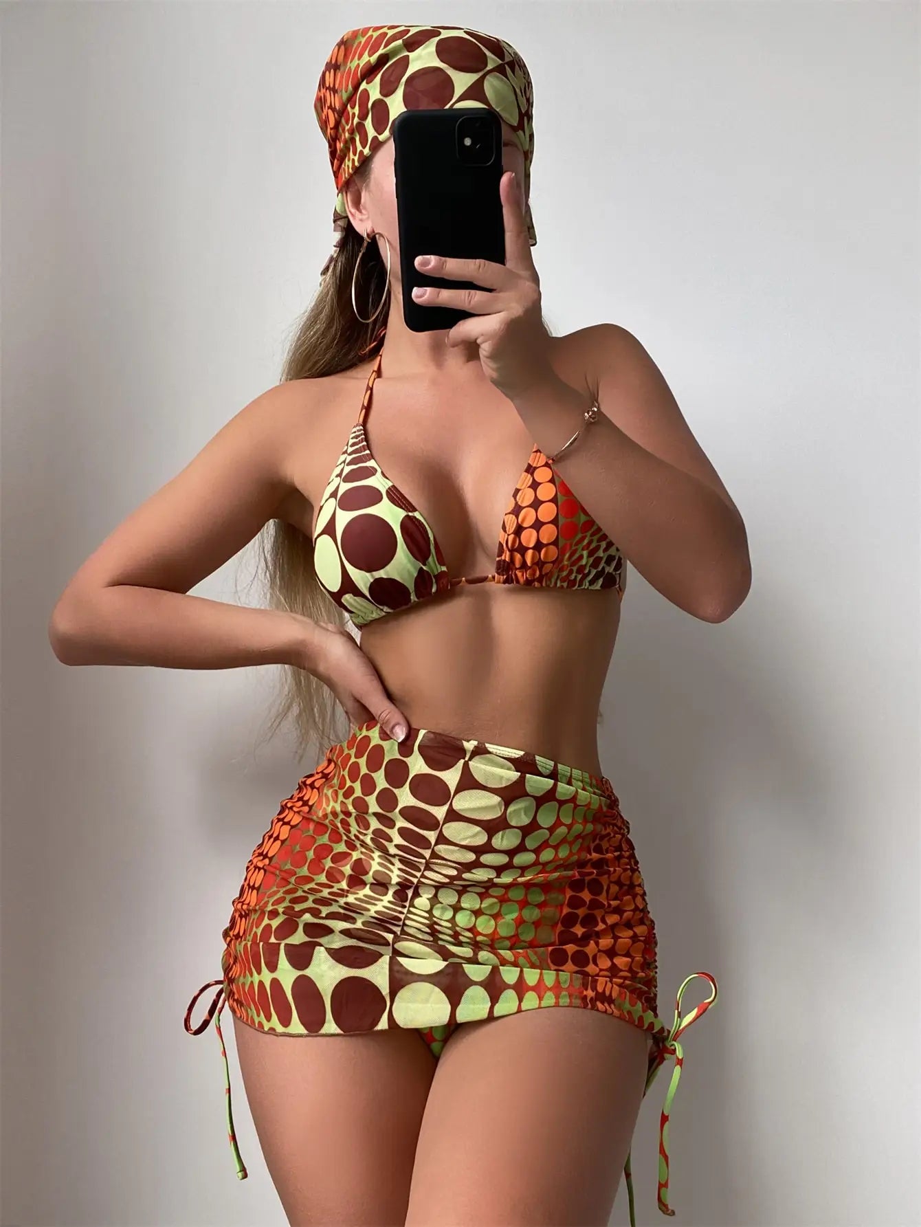 Article comforme à l'image, créez votre style en choisissant votre taille, couleur pour une satifaction parfaite!