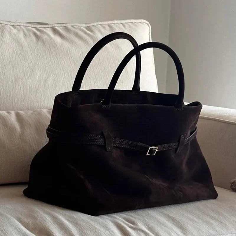 Article comforme à l'image, créez votre style en choisissant votre taille, couleur pour une satifaction parfaite!