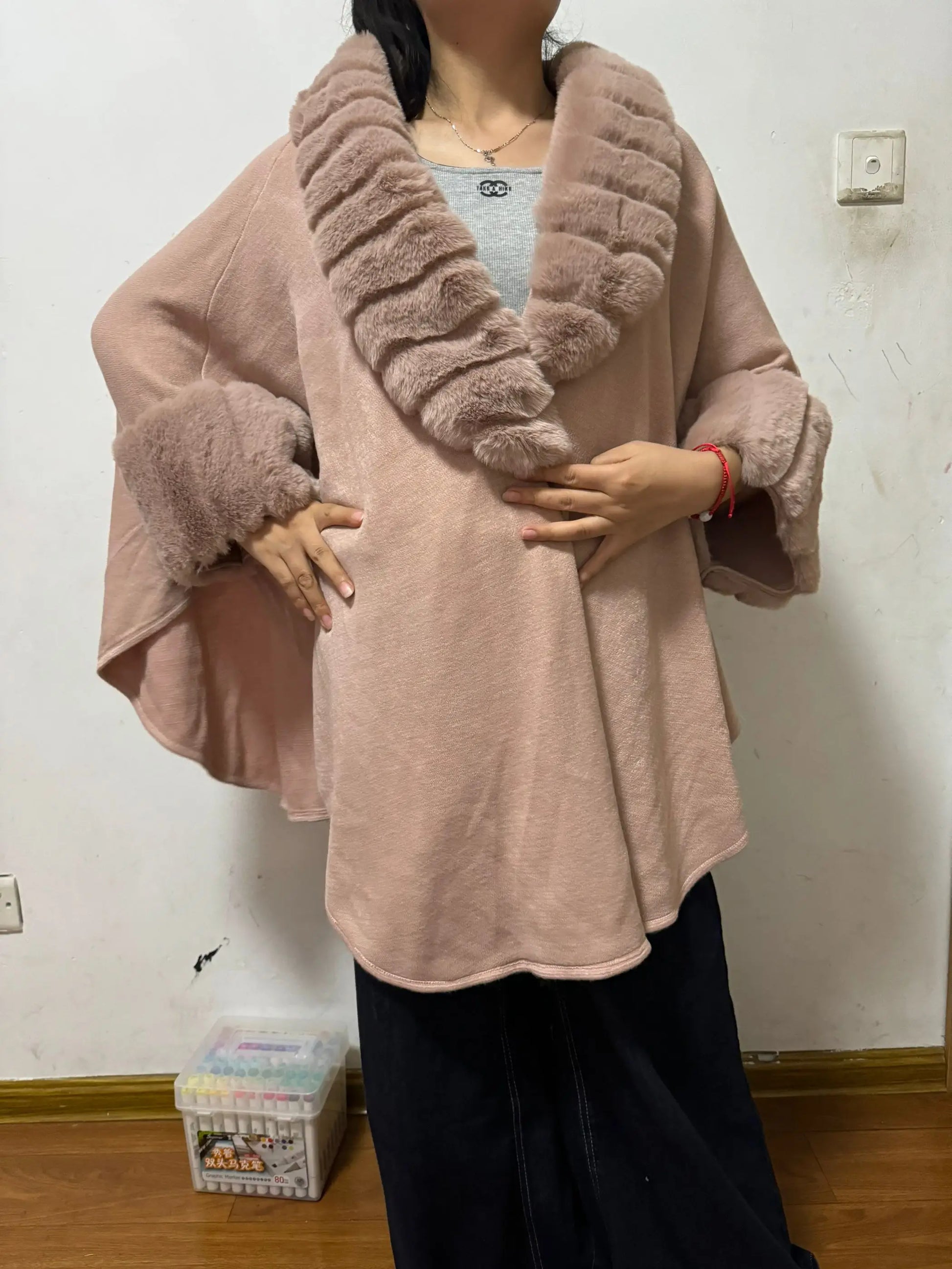 Article comforme à l'image, créez votre style en choisissant votre taille, couleur pour une satifaction parfaite!