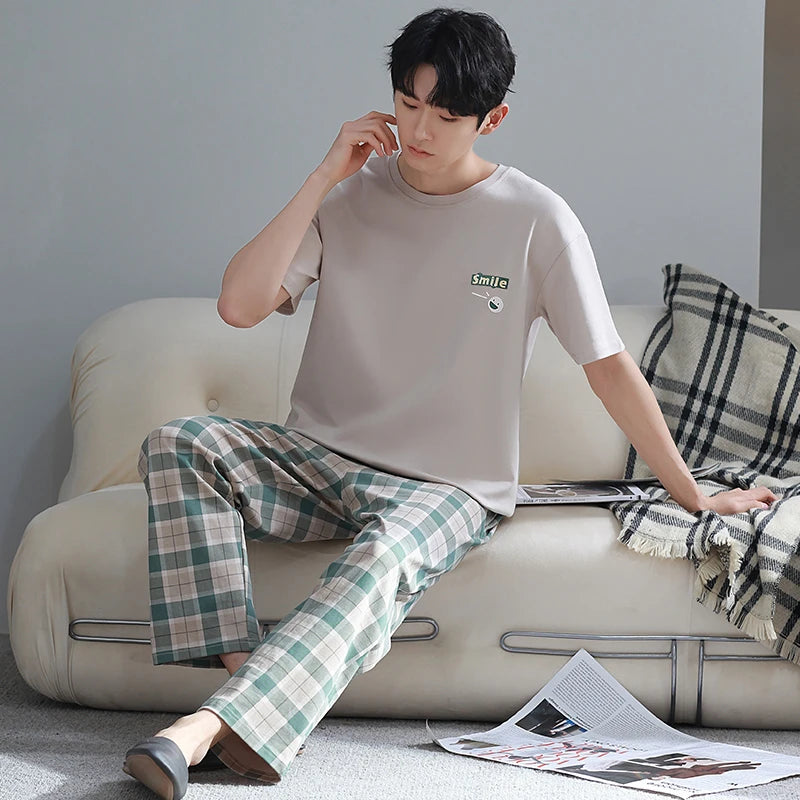 Article comforme à l'image, créez votre style en choisissant votre taille, couleur pour une satifaction parfaite!