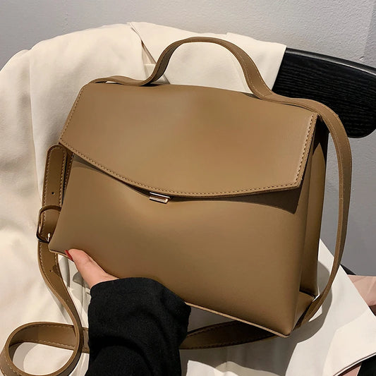 Article comforme à l'image, créez votre style en choisissant votre taille, couleur pour une satifaction parfaite!