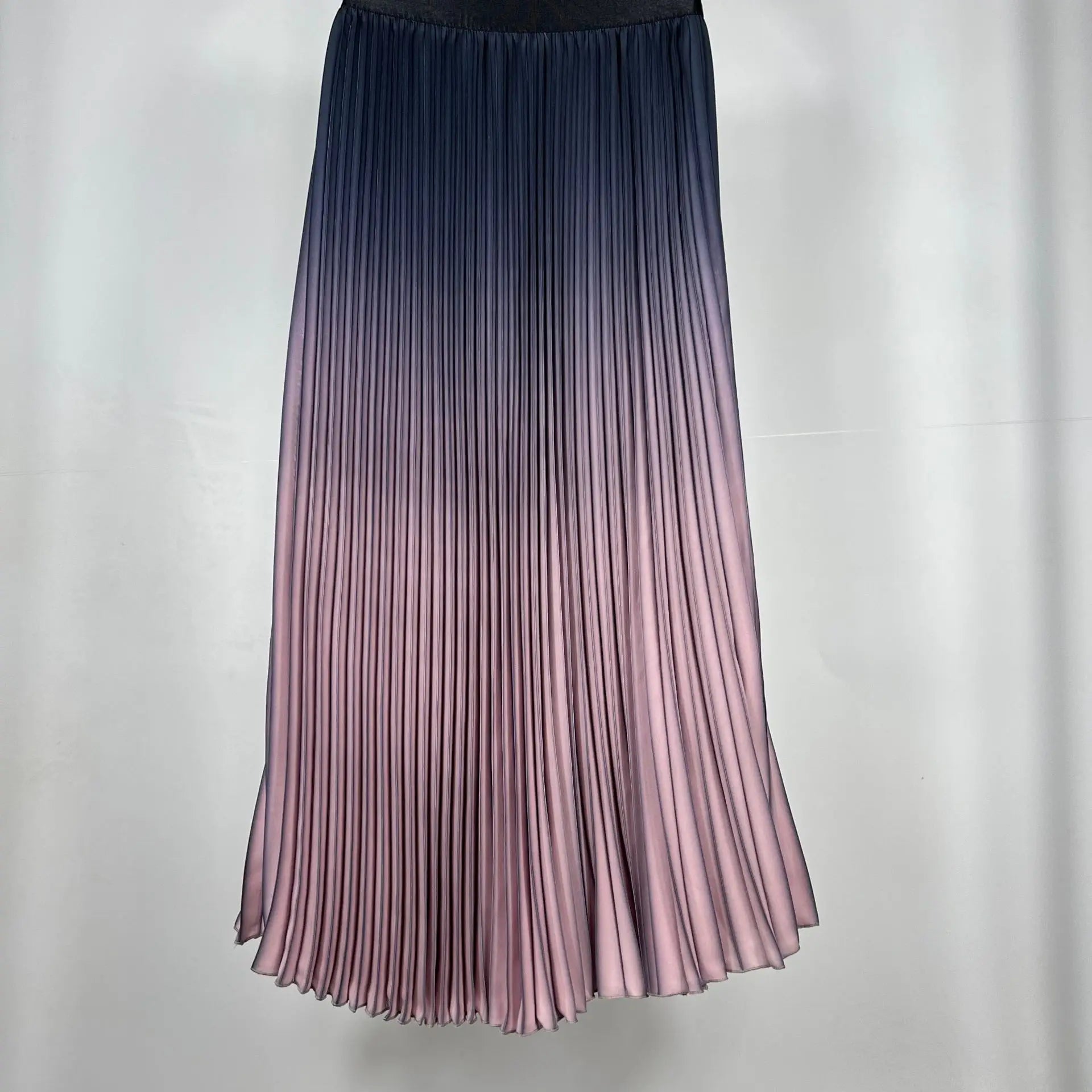 Article comforme à l'image, créez votre style en choisissant votre taille, couleur pour une satifaction parfaite!