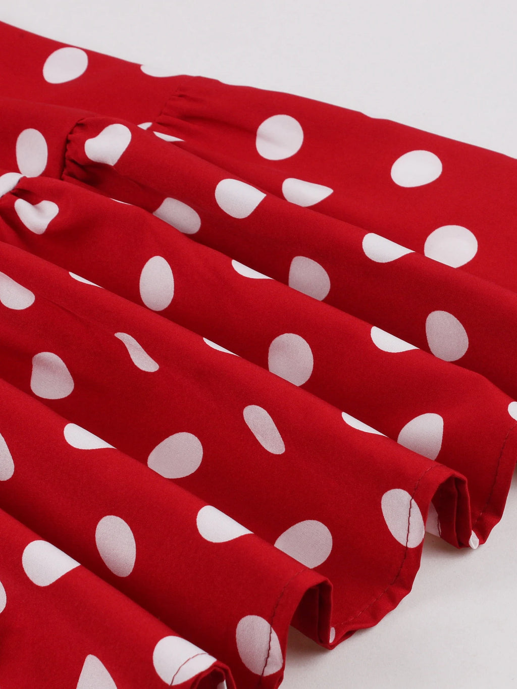 Article comforme à l'image, créez votre style en choisissant votre taille, couleur pour une satifaction parfaite!