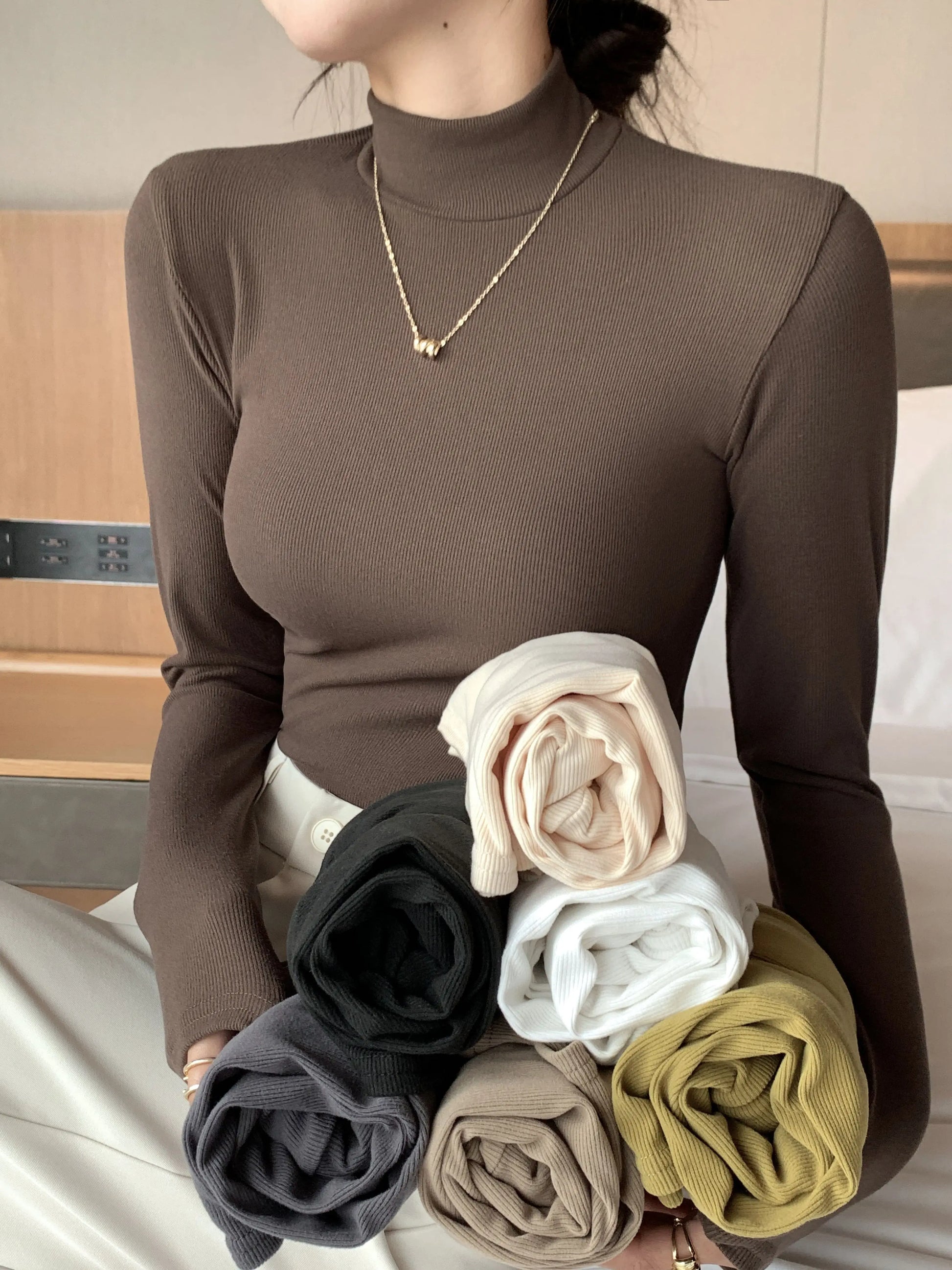 Article comforme à l'image, créez votre style en choisissant votre taille, couleur pour une satifaction parfaite!