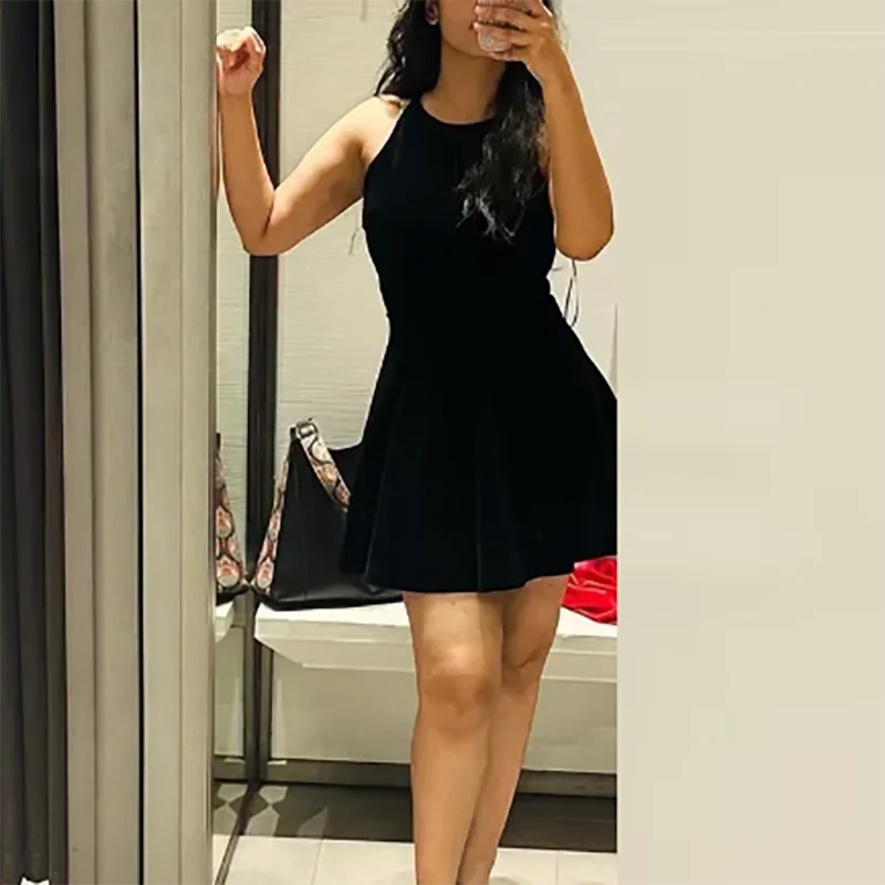 Article comforme à l'image, créez votre style en choisissant votre taille, couleur pour une satifaction parfaite!