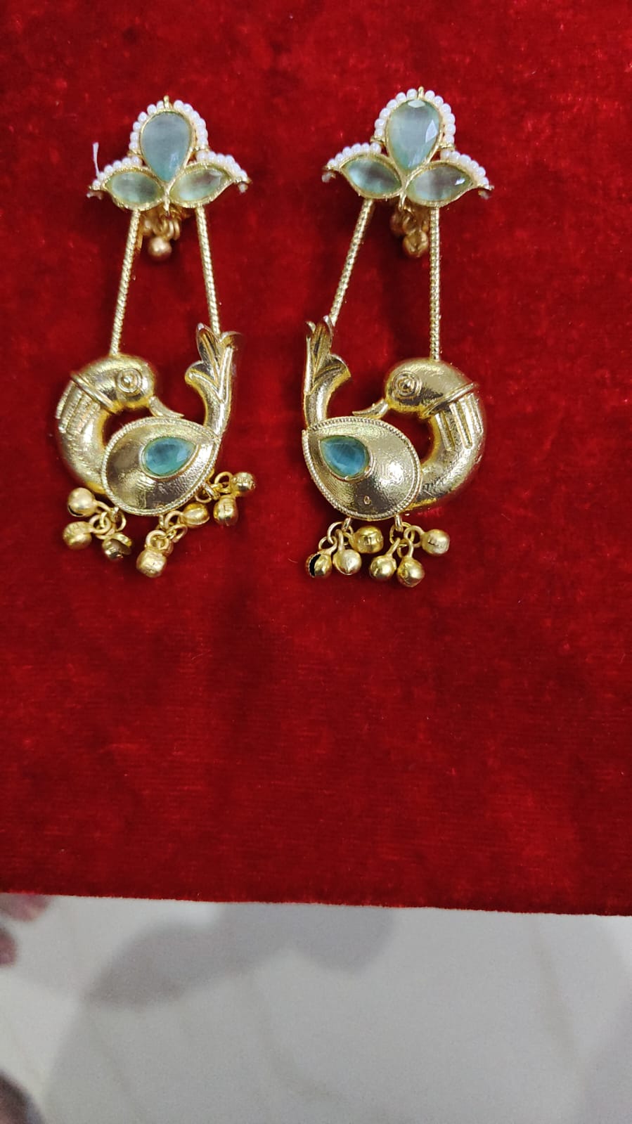 Article comforme à l'image, créez votre style en choisissant votre taille, couleur pour une satifaction parfaite!