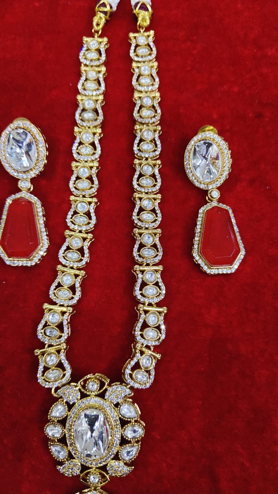 Article comforme à l'image, créez votre style en choisissant votre taille, couleur pour une satifaction parfaite!