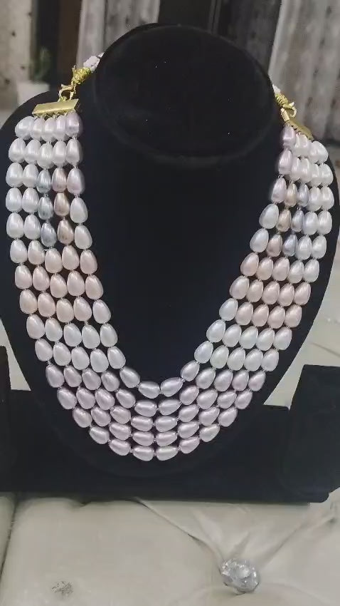 COLLIER EN PERLE DE NACRE