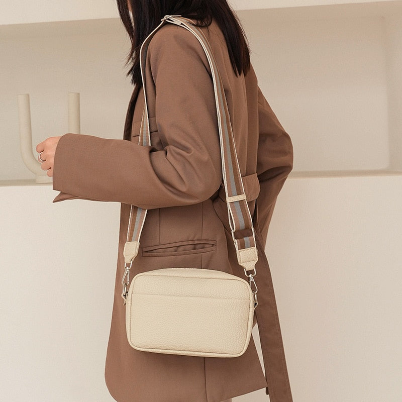 Article comforme à l'image, créez votre style en choisissant votre taille, couleur pour une satifaction parfaite!